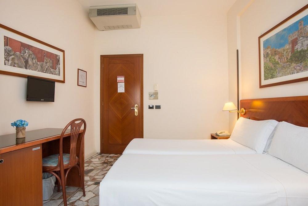 Hotel Giotto Roma Exterior foto
