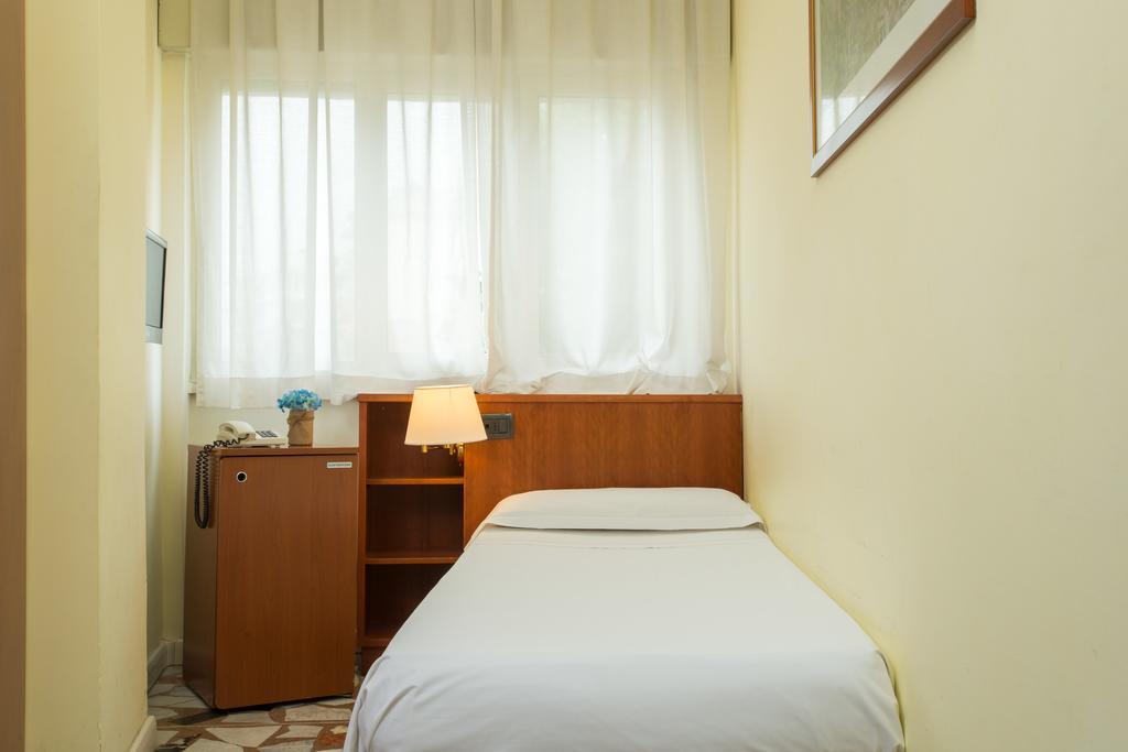 Hotel Giotto Roma Quarto foto