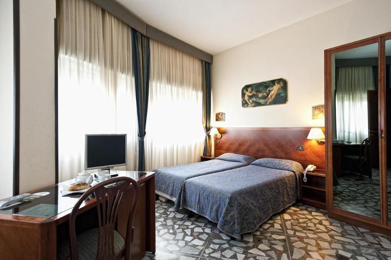 Hotel Giotto Roma Exterior foto
